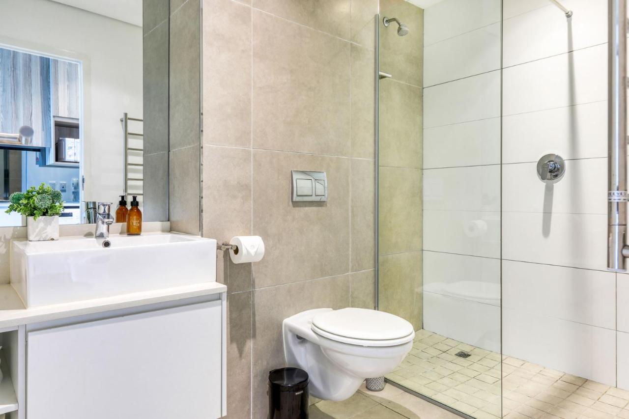 Backup-Power Panoramic City View Apartment Cape Town Bagian luar foto