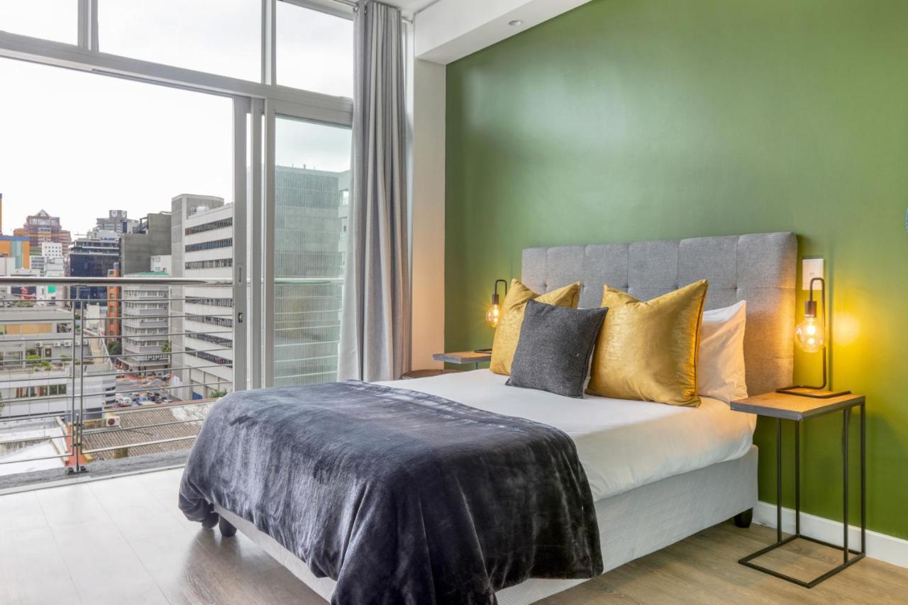 Backup-Power Panoramic City View Apartment Cape Town Bagian luar foto