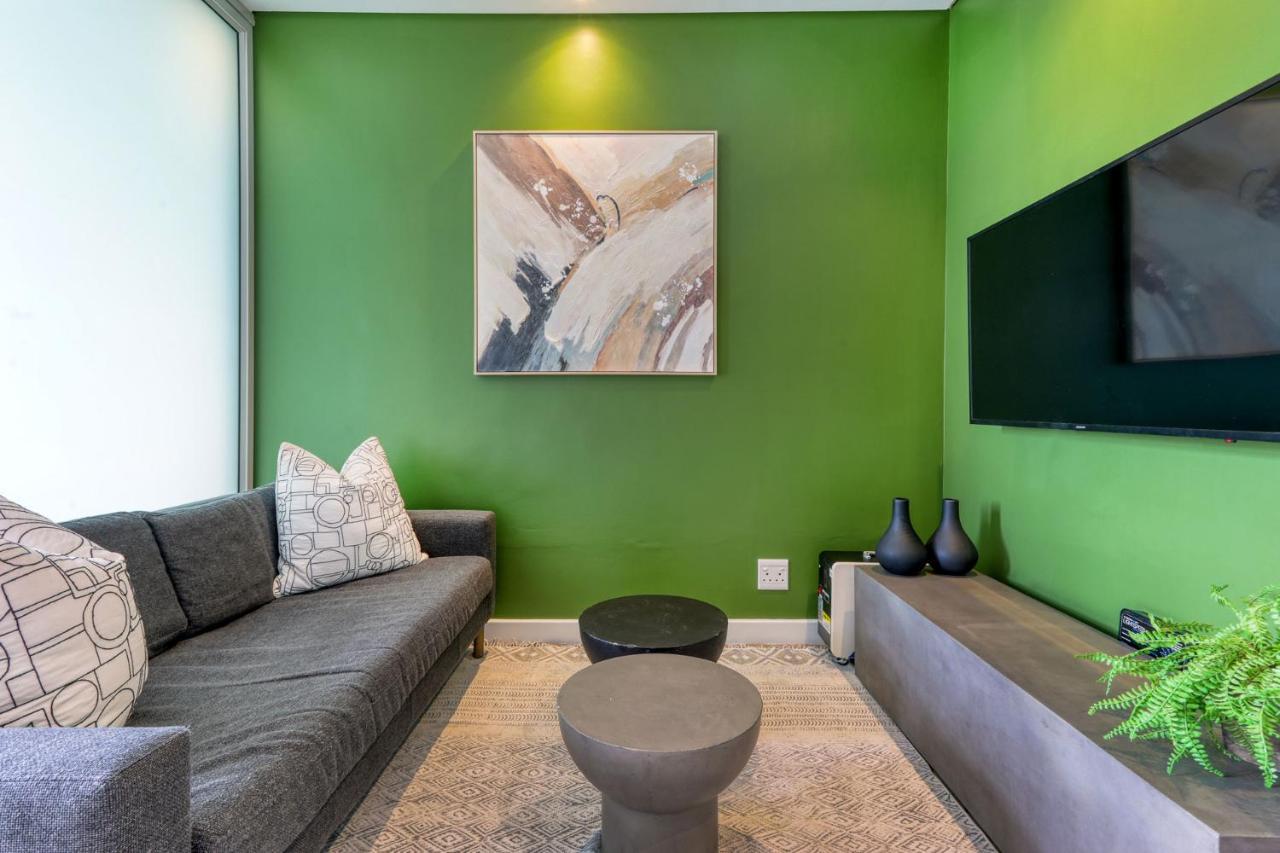Backup-Power Panoramic City View Apartment Cape Town Bagian luar foto