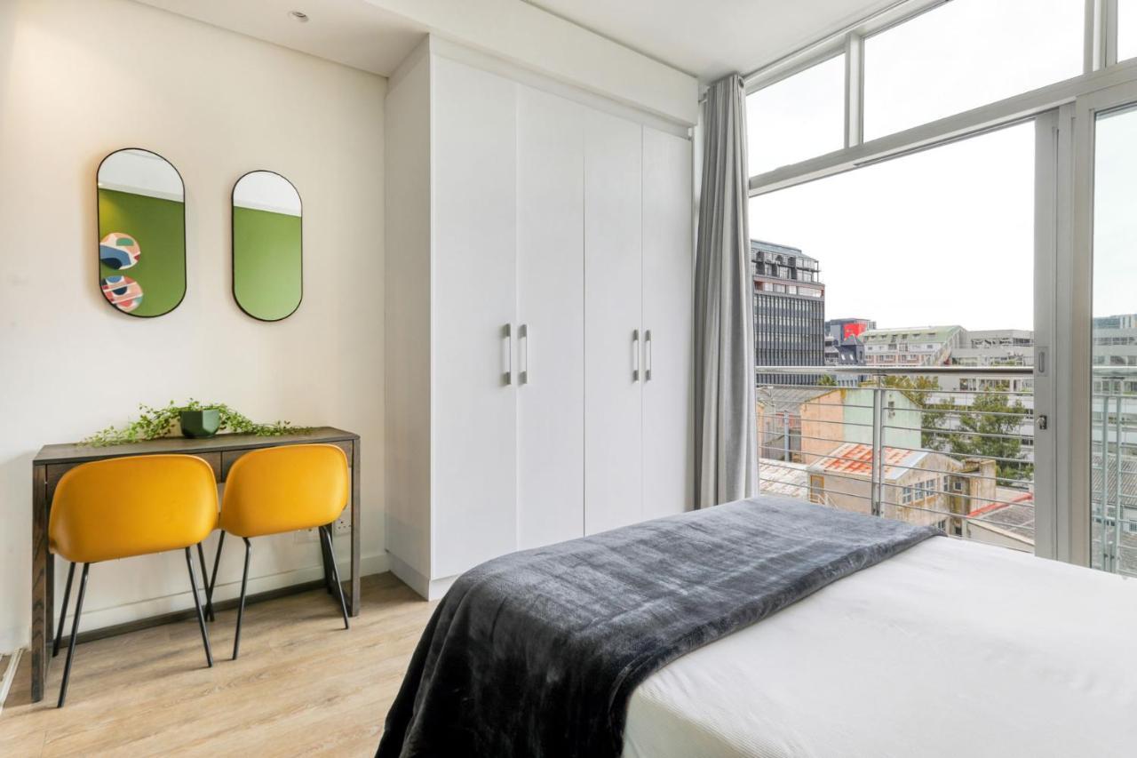 Backup-Power Panoramic City View Apartment Cape Town Bagian luar foto